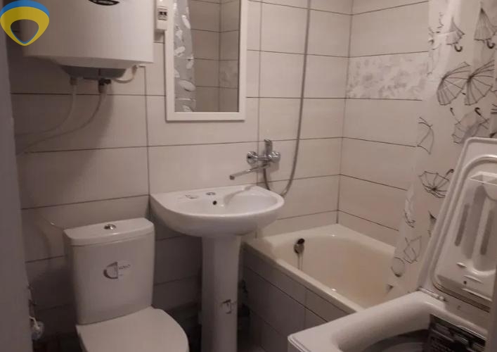 продажа однокомнатной квартиры номер A-173772 в Суворовском районе, фото номер 6